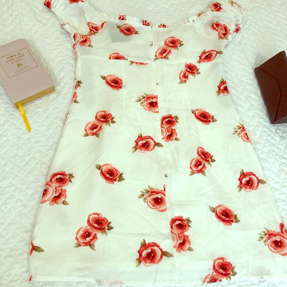 Forever 21 Floral mini dress